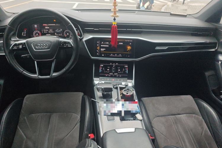 Used Audi A6L 2019 40 TFSI Luxury Dynamic Model Center Console