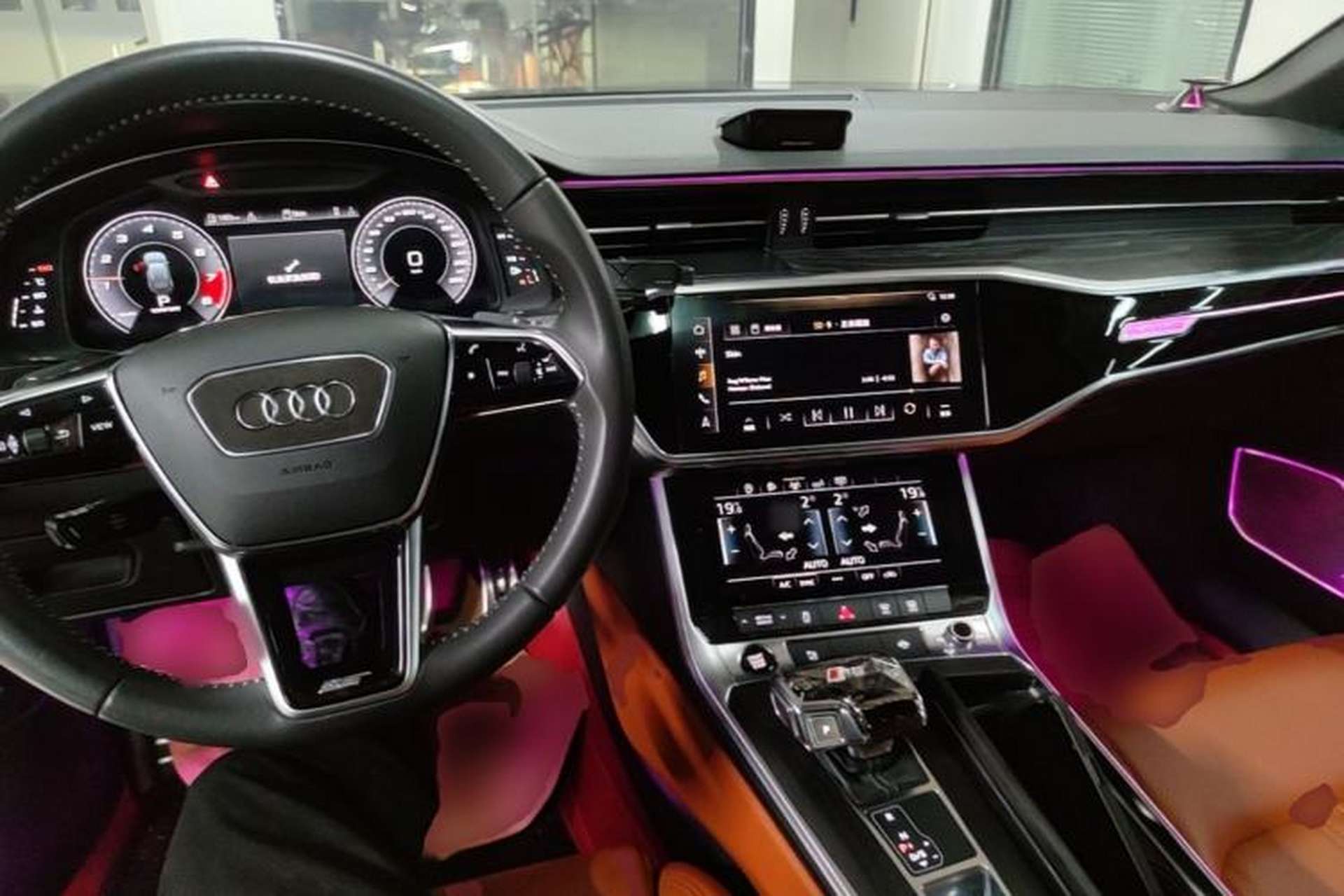 Used Audi A6L 2019 45 TFSI Prestige Dynamic Edition Center Console