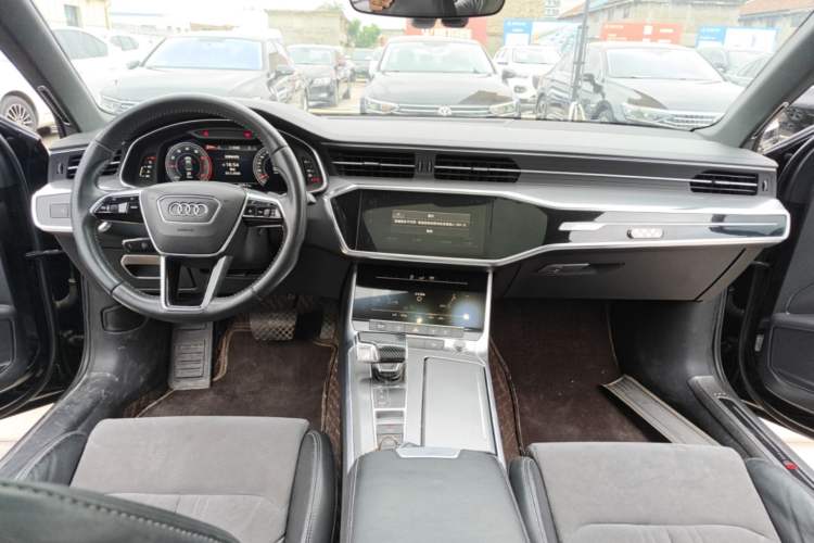 Used Audi A6L 2019 40 TFSI Luxury Dynamic Model Center Console