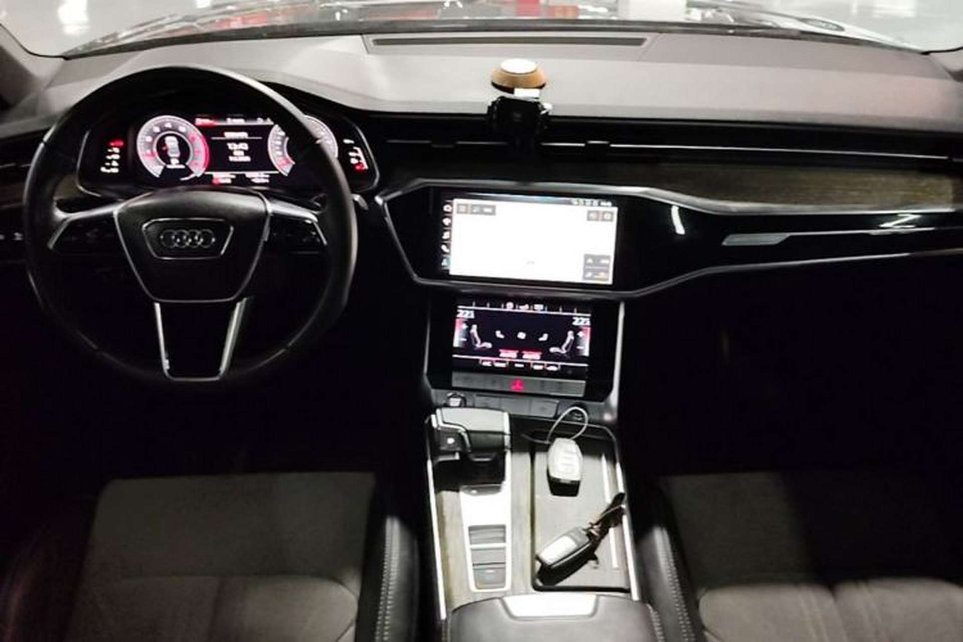 Used Audi A6L 2019 40 TFSI Luxury Dynamic Model Center Console