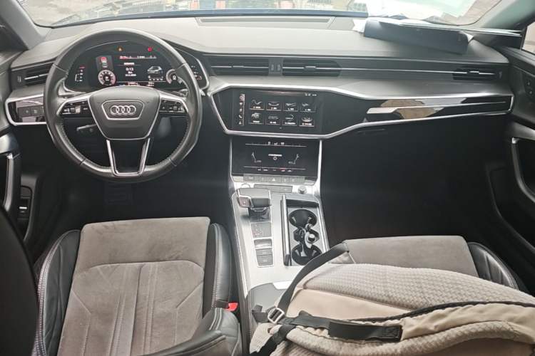 Used Audi A6L 2019 45 TFSI Prestige Dynamic Edition Center Console