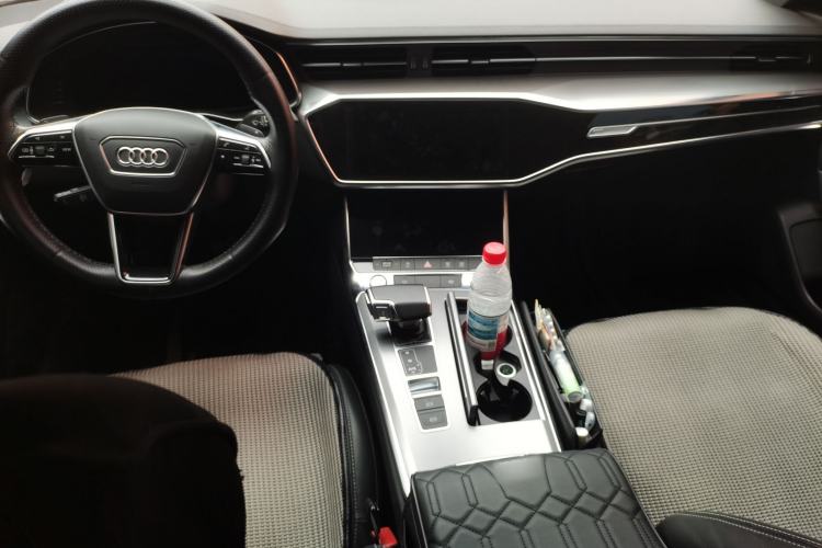 Used Audi A6L 2019 45 TFSI Prestige Dynamic Edition Center Console
