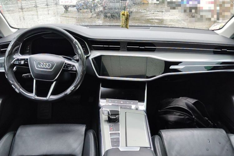 Used Audi A6L 2019 40 TFSI Luxury Prestige Edition Center Console