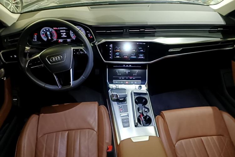 Used Audi A6L 2019 40 TFSI Luxury Prestige Edition Center Console
