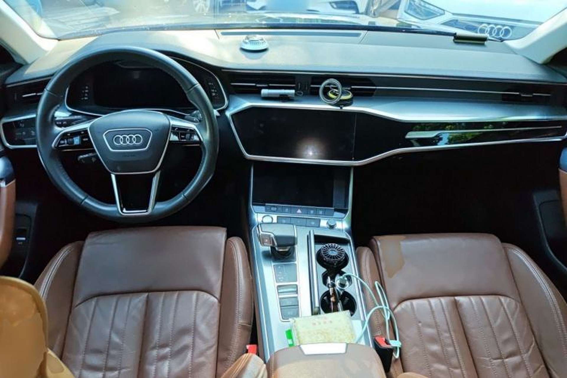 Used Audi A6L 2019 40 TFSI Luxury Prestige Edition Center Console