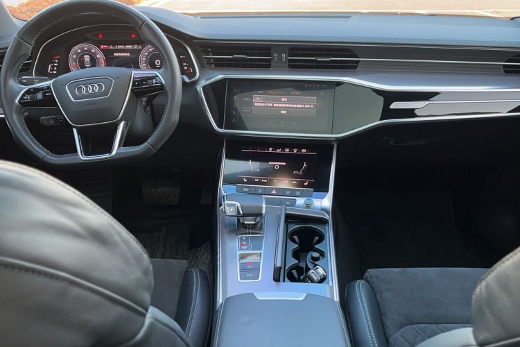 Used Audi A6L 2019 55 TFSI quattro Flagship Dynamic Edition Center Console