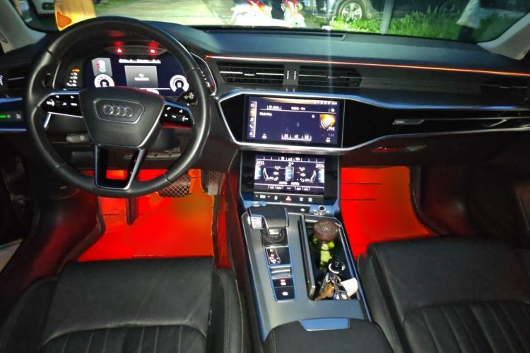 Used Audi A6L 2019 40 TFSI Luxury Prestige Edition Center Console