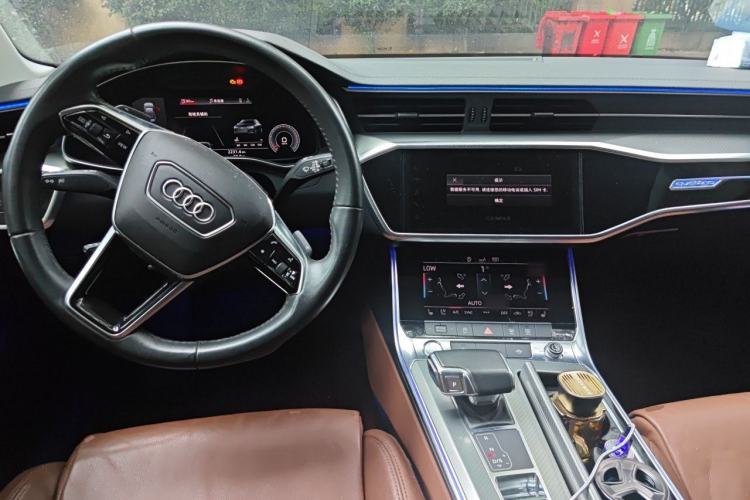 Used Audi A6L 2019 40 TFSI Luxury Prestige Edition Center Console