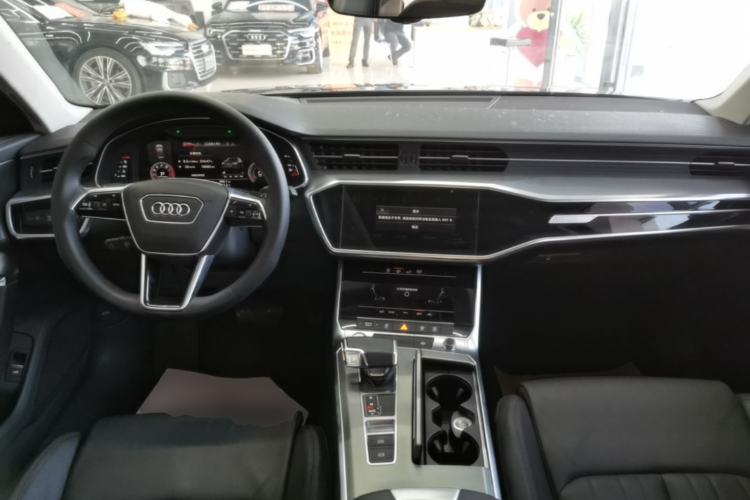 Used Audi A6L 2019 40 TFSI Luxury Prestige Edition Center Console