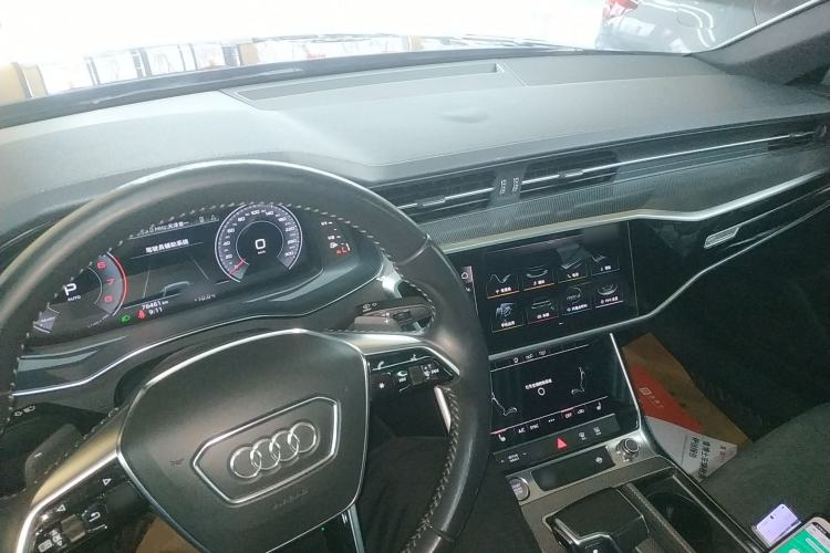 Used Audi A6L 2019 40 TFSI Luxury Dynamic Model Center Console