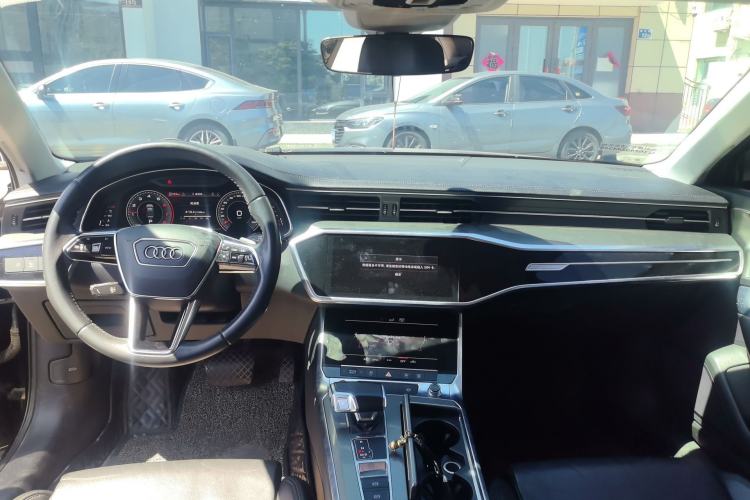 Used Audi A6L 2019 40 TFSI Luxury Prestige Edition Center Console
