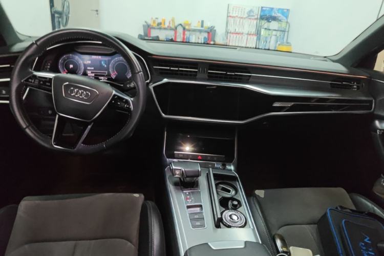 Used Audi A6L 2019 40 TFSI Luxury Dynamic Model Center Console