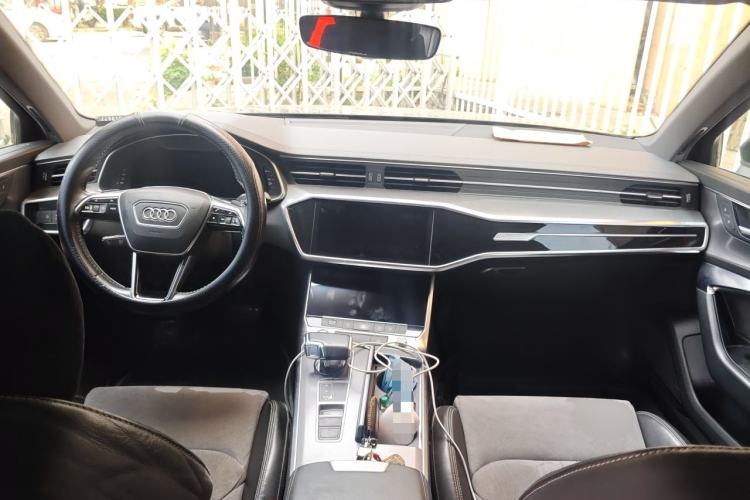 Used Audi A6L 2019 45 TFSI Prestige Dynamic Edition Center Console