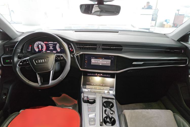 Used Audi A6L 2019 40 TFSI Luxury Dynamic Model Center Console