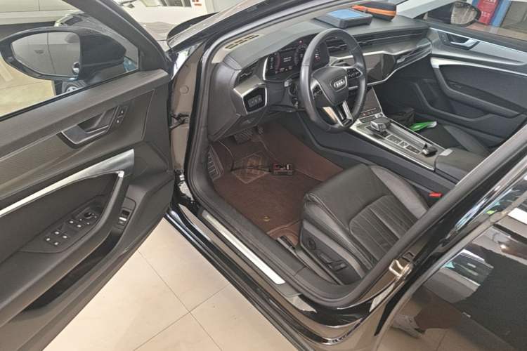 Used Audi A6L 2019 40 TFSI Luxury Prestige Edition Driver Seat