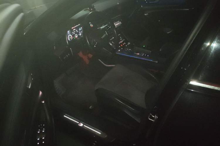 Used Audi A6L 2019 45 TFSI Prestige Dynamic Edition Driver Seat