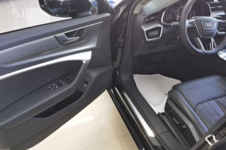 Used Audi A6L 2019 40 TFSI Luxury Prestige Edition Driver Seat