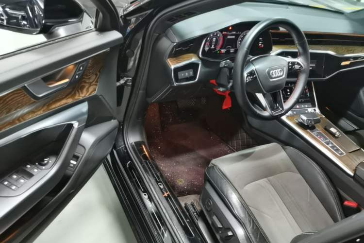 Used Audi A6L 2019 40 TFSI Luxury Dynamic Model Driver Seat