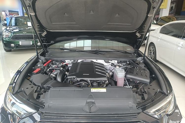 Used Audi A6L 2019 40 TFSI Luxury Dynamic Model Engine Bay