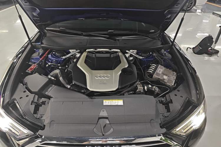 Used Audi A6L 2019 55 TFSI quattro Prestige Edition Engine Bay