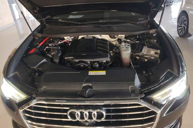 Used Audi A6L 2019 40 TFSI Luxury Prestige Edition Engine Bay