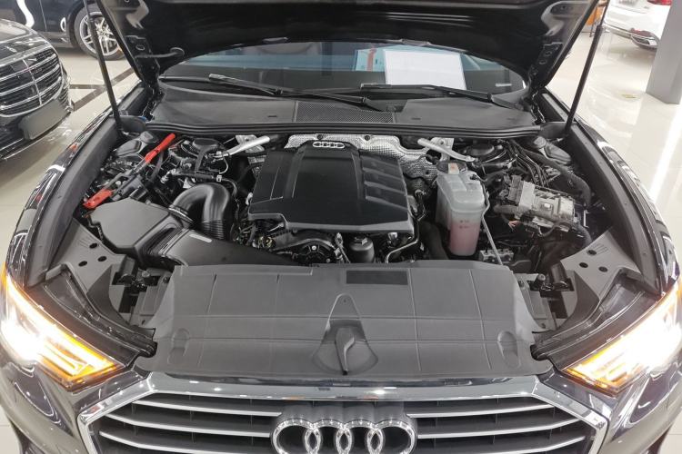 Used Audi A6L 2019 45 TFSI Prestige Dynamic Edition Engine Bay