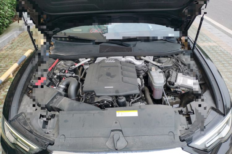 Used Audi A6L 2019 40 TFSI Luxury Dynamic Model Engine Bay