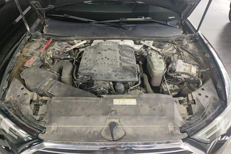 Used Audi A6L 2019 45 TFSI Prestige Dynamic Edition Engine Bay