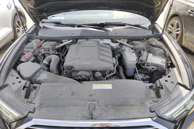 Used Audi A6L 2019 40 TFSI Luxury Dynamic Model Engine Bay