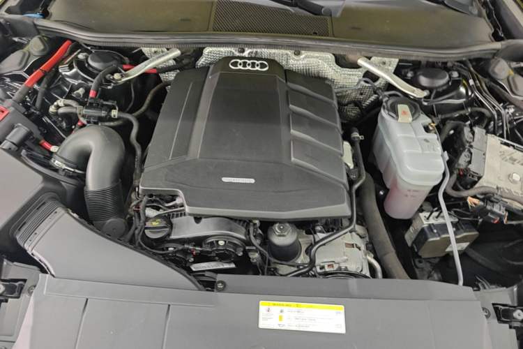 Used Audi A6L 2019 45 TFSI Prestige Dynamic Edition Engine Bay