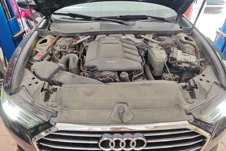 Used Audi A6L 2019 45 TFSI Prestige Elegant Edition Engine Bay