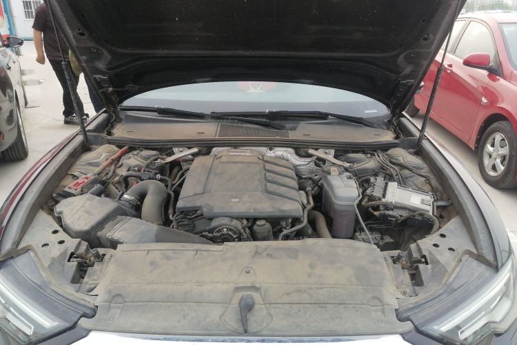 Used Audi A6L 2019 40 TFSI Luxury Dynamic Model Engine Bay