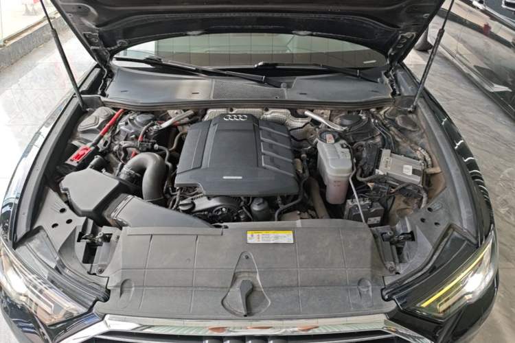 Used Audi A6L 2019 40 TFSI Luxury Prestige Edition Engine Bay