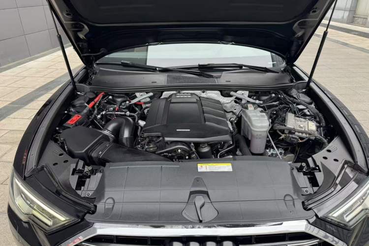 Used Audi A6L 2019 45 TFSI Prestige Elegant Edition Engine Bay