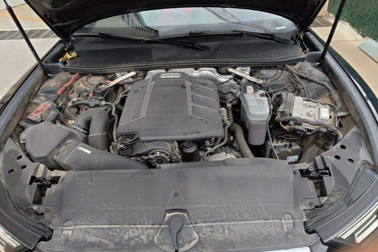 Used Audi A6L 2019 45 TFSI Prestige Elegant Edition Engine Bay