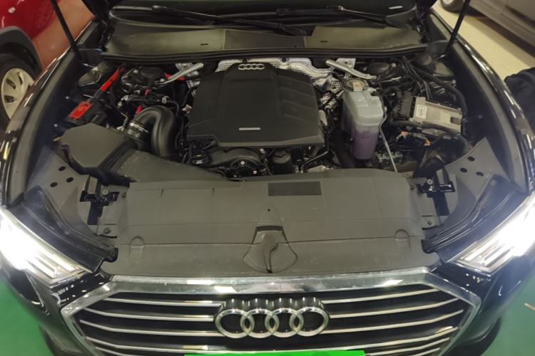 Used Audi A6L 2019 40 TFSI Luxury Prestige Edition Engine Bay