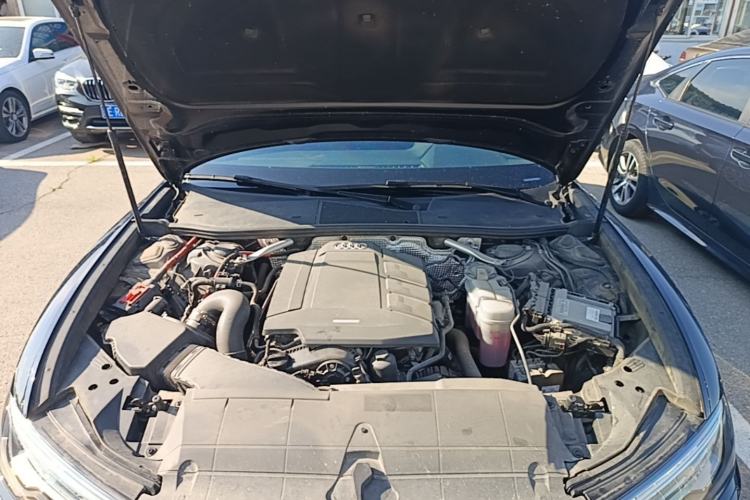 Used Audi A6L 2019 40 TFSI Luxury Prestige Edition Engine Bay
