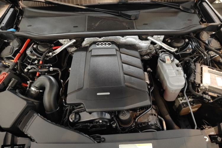 Used Audi A6L 2019 40 TFSI Luxury Prestige Edition Engine Bay