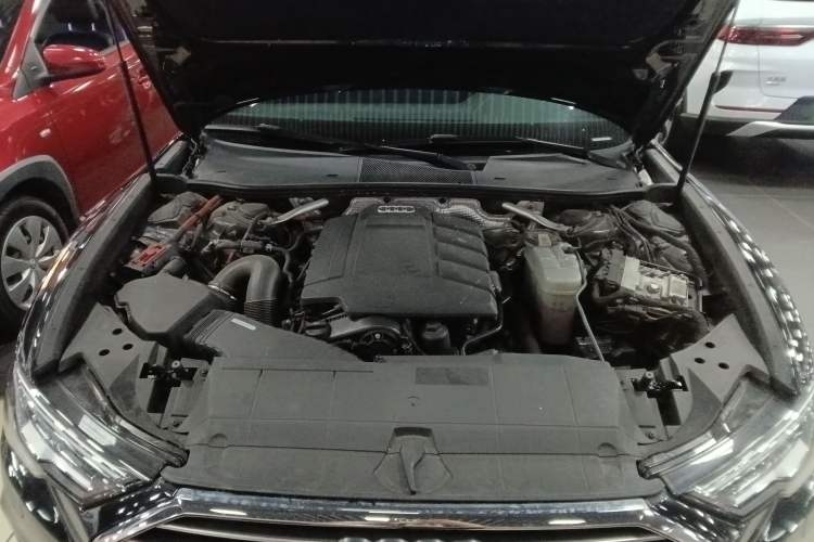 Used Audi A6L 2019 45 TFSI Prestige Dynamic Edition Engine Bay