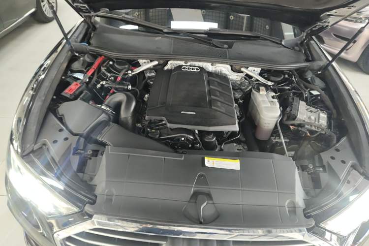 Used Audi A6L 2019 45 TFSI Prestige Dynamic Edition Engine Bay