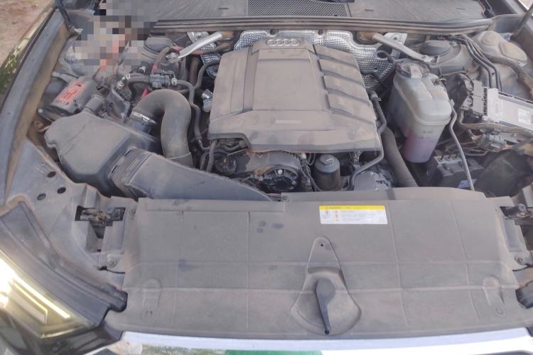 Used Audi A6L 2019 40 TFSI Luxury Dynamic Model Engine Bay