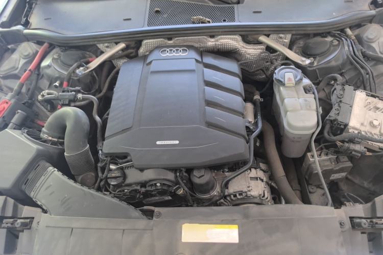 Used Audi A6L 2019 45 TFSI Prestige Dynamic Edition Engine Bay