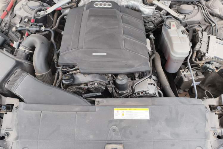 Used Audi A6L 2019 40 TFSI Luxury Prestige Edition Engine Bay