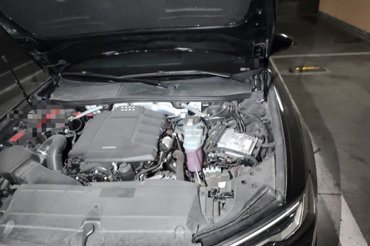 Used Audi A6L 2019 45 TFSI Prestige Dynamic Edition Engine Bay Left