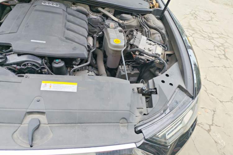 Used Audi A6L 2019 45 TFSI Prestige Dynamic Edition Engine Bay Left