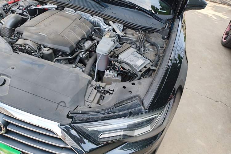 Used Audi A6L 2019 45 TFSI Prestige Dynamic Edition Engine Bay Left