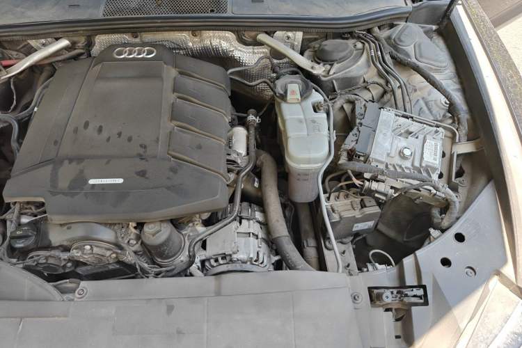 Used Audi A6L 2019 45 TFSI Prestige Dynamic Edition Engine Bay Left
