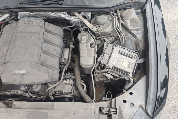 Used Audi A6L 2019 40 TFSI Luxury Prestige Edition Engine Bay Left