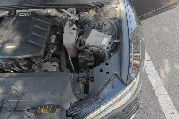 Used Audi A6L 2019 45 TFSI Prestige Dynamic Edition Engine Bay Left