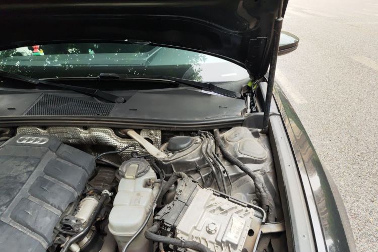 Used Audi A6L 2019 45 TFSI Prestige Dynamic Edition Engine Bay Left